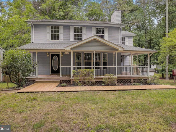 12111 Gringo Rd, Lusby, MD 20657