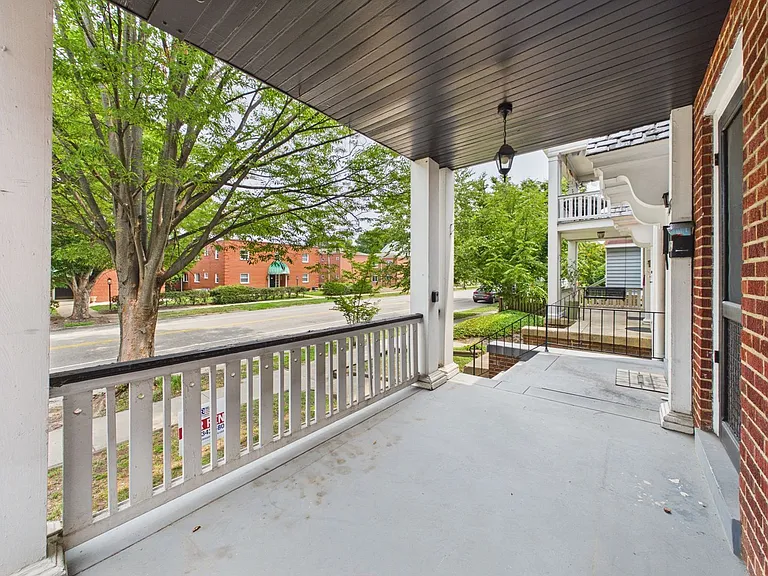 3543 Grove Ave #B — Photo 4