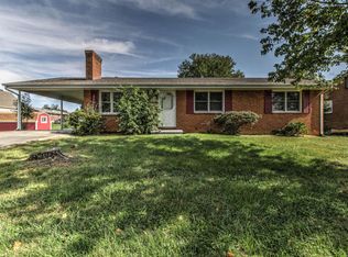 236 Poplar Ave, Salem, VA 24153