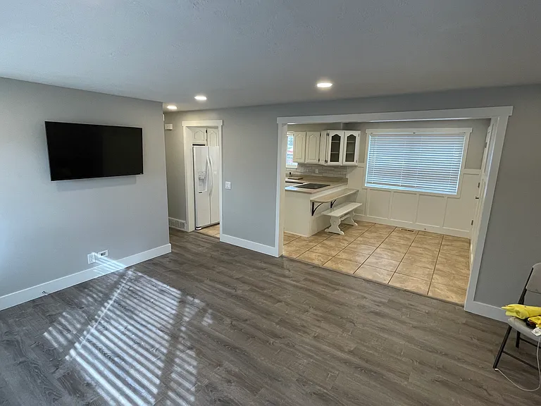 578 N 660 W — Photo 8
