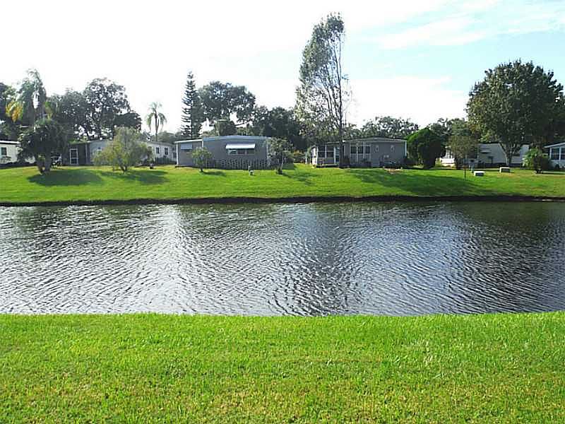 1st image of 70 Cottagewood Dr #28