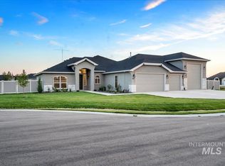 561 Gunnar Ct, Middleton, ID 83644