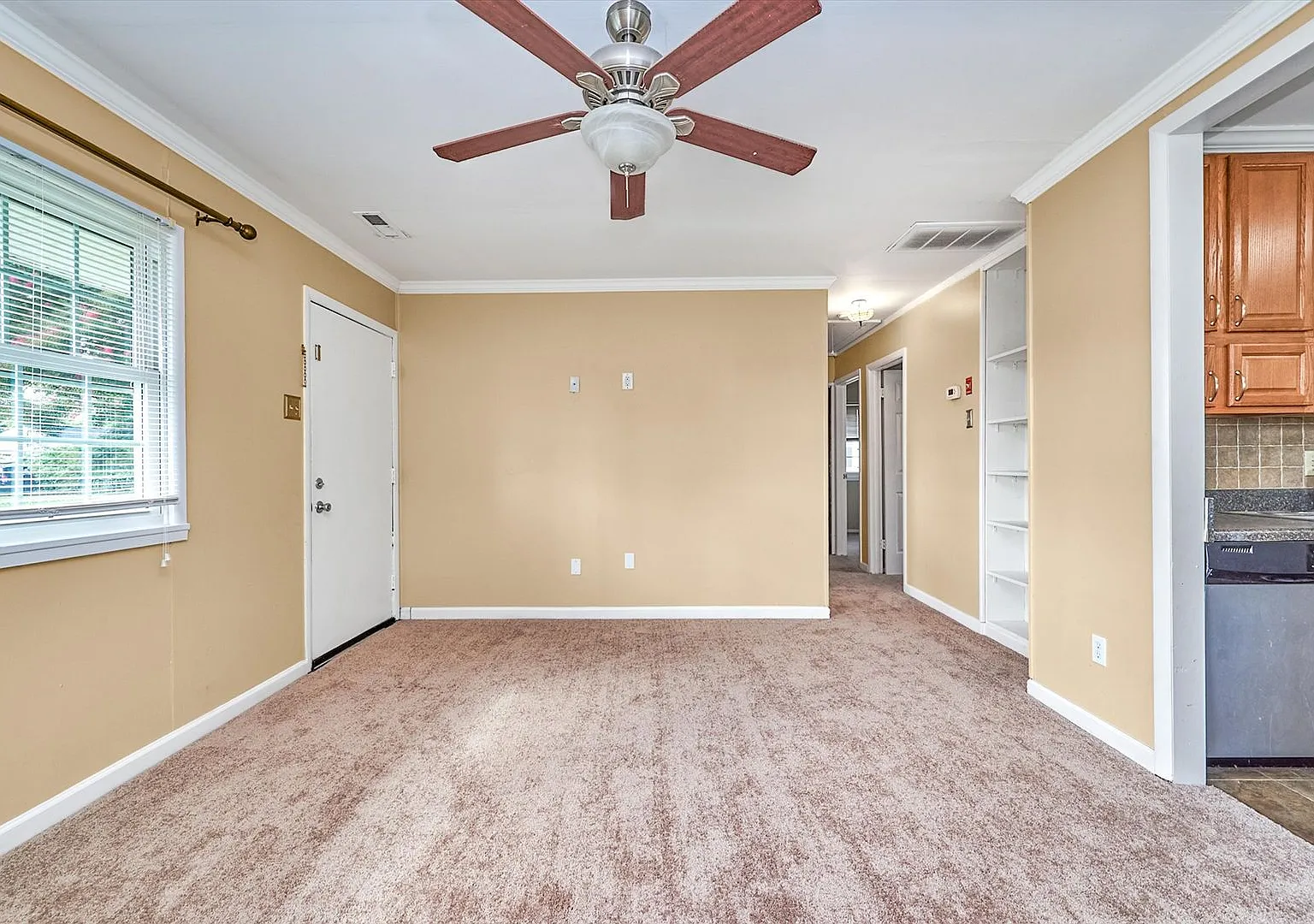3 Bedroom ranch in Hampton VA! — Photo 3
