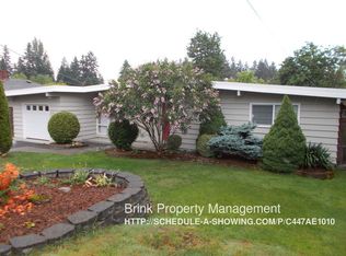 1112 166th Ave SE, Bellevue, WA 98008