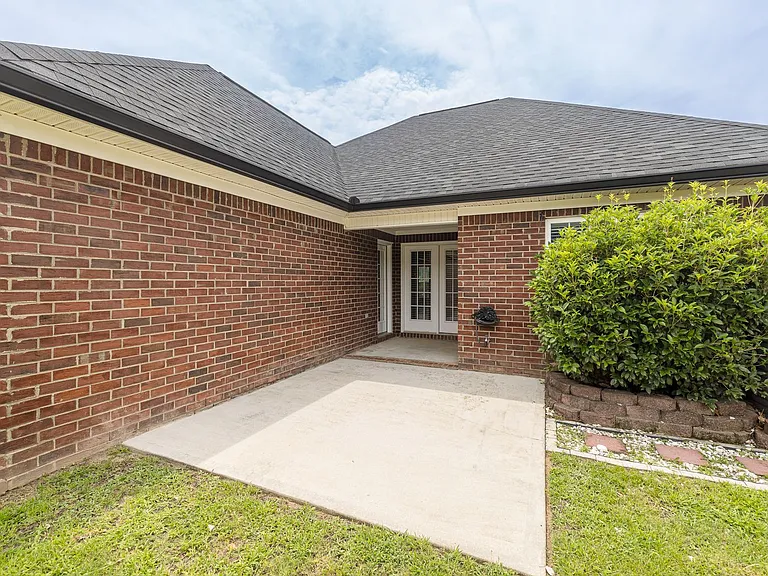 1053 Grove Landing Ln — Photo 37