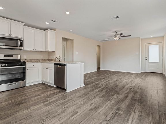 Adjoining kitchen and family room