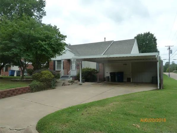904 S Toledo Ave, Tulsa, OK 74112