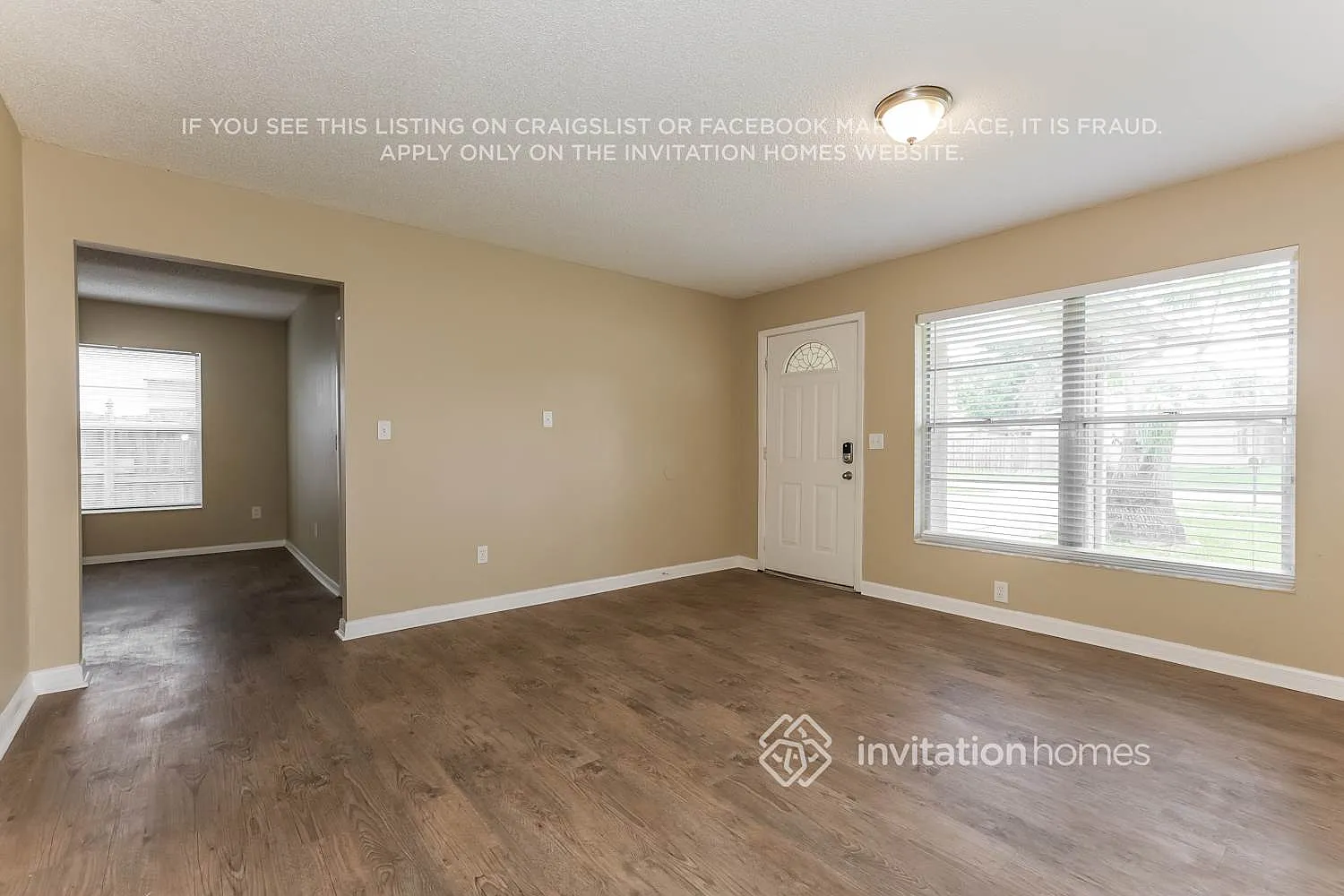 14008 Capitol Dr Tampa, FL 33613 — Photo 4