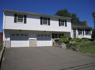 6 Kimberly Dr, Enfield, CT 06082