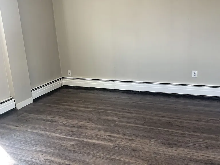 901 4th Ave NW — Photo 14