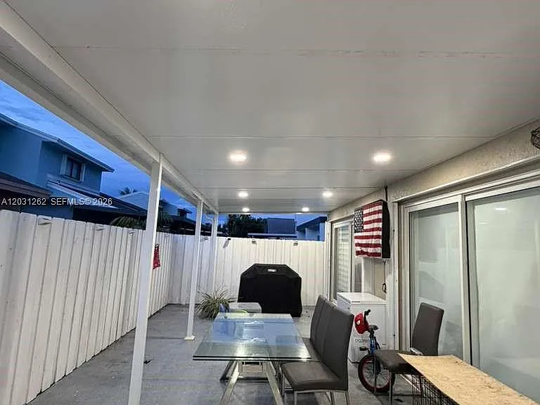 10049 SW 222nd St — Photo 16