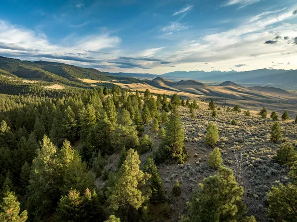 3689 Corley Gulch Rd, Corvallis, MT 59828
