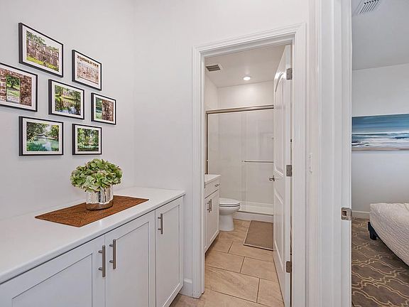 4th image of 10073 Summerton Cir