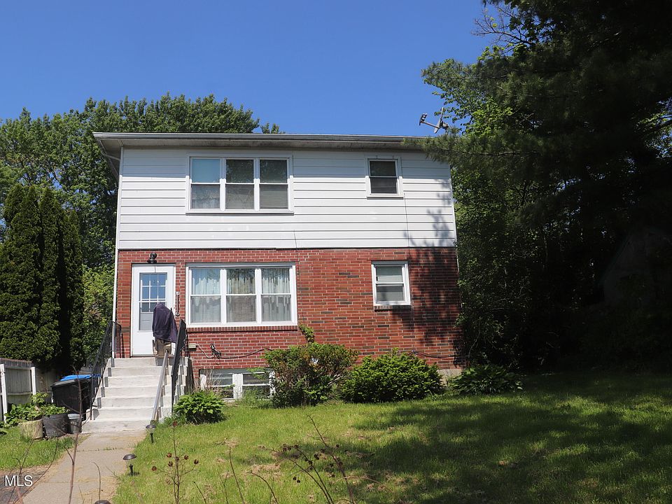 1st image of 12 Limerick Drive