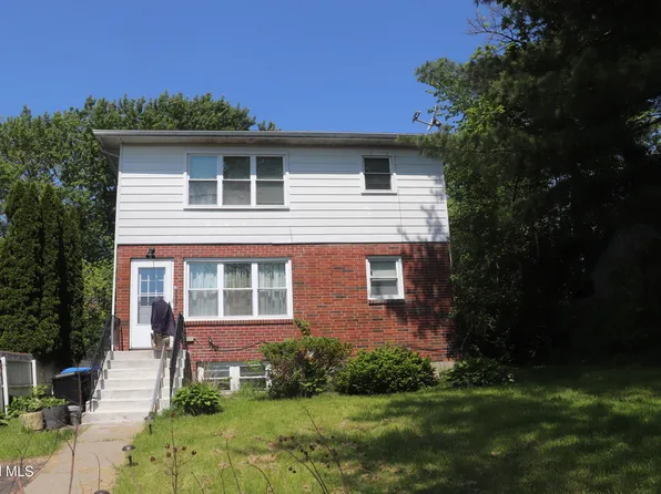 12 Limerick Drive, Albany, NY 12204