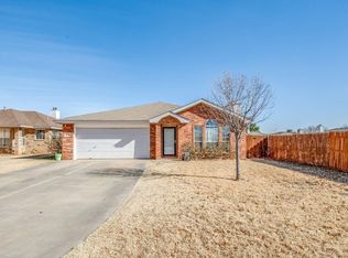 8913 Elgin Ave, Lubbock, TX 79423