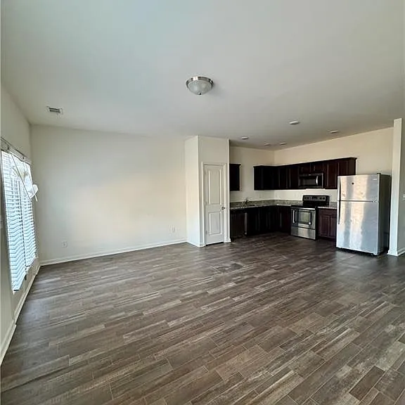 6410 Kennonbriar Ct — Photo 3