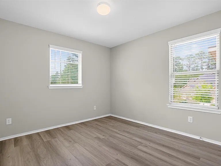 16817 Pink Wintergreen Dr — Photo 33