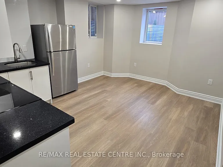 1 Nairn Cir #389 — Photo 6