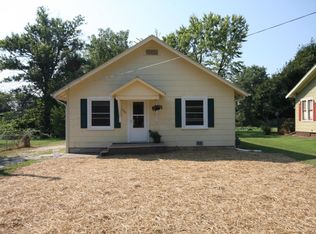 108 E Mill St, Willard, MO 65781