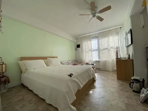 (undisclosed Address), Flushing, NY 11355