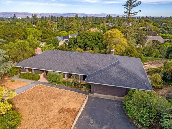 14520 De Bell Rd, Los Altos Hills, CA 94022