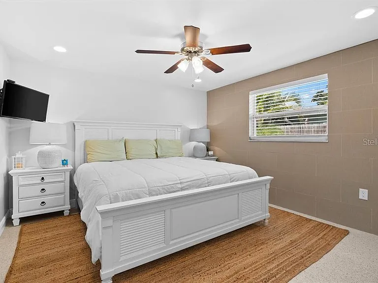 327 Avenida Milano — Photo 43