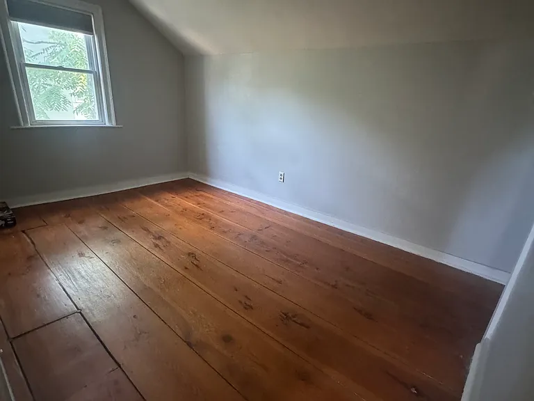 20-22 E Center St — Photo 10
