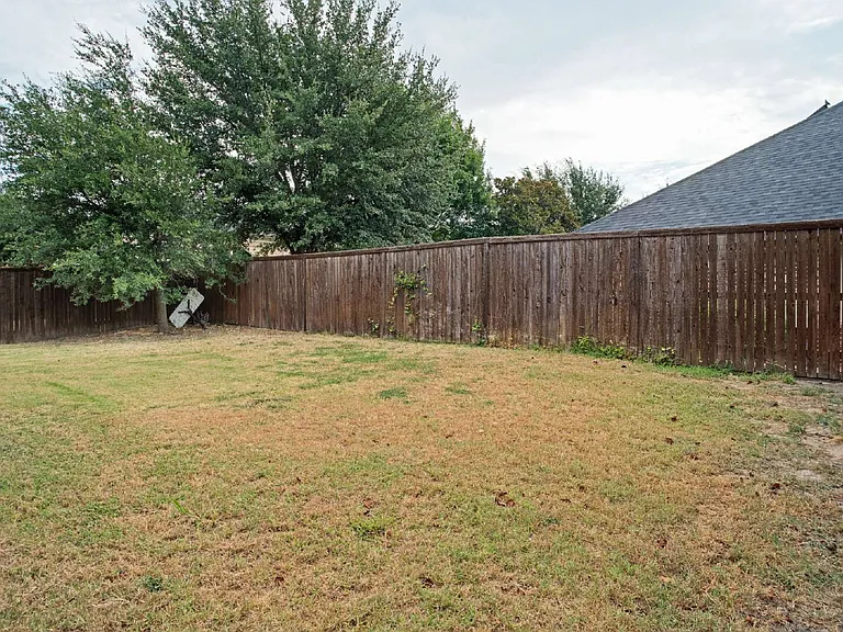 1204 E Shawnee Dr — Photo 23