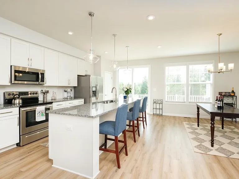 4413 Alston St — Photo 29