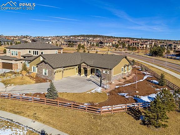 5th image of 2142 Turnbull Dr