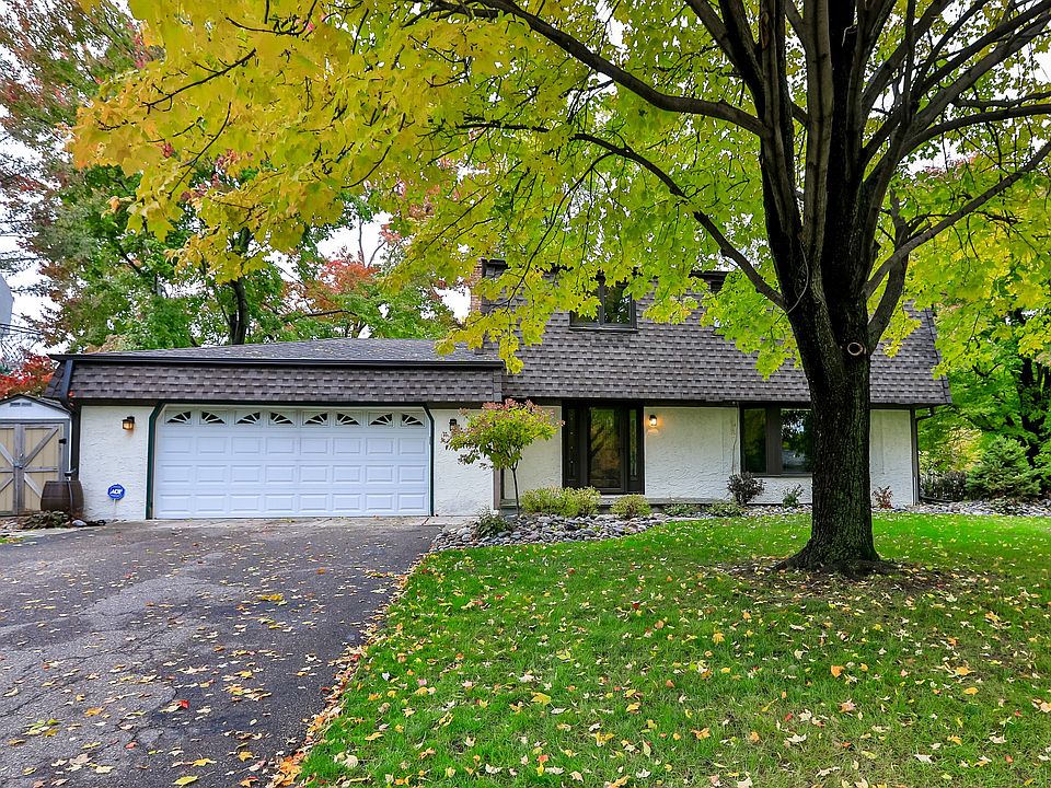 1st image of 16530 29th Ave N