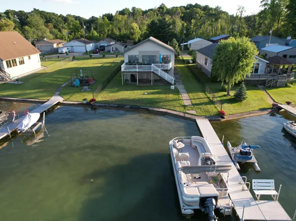 61295 Donald Roadway W, Vandalia, MI 49095