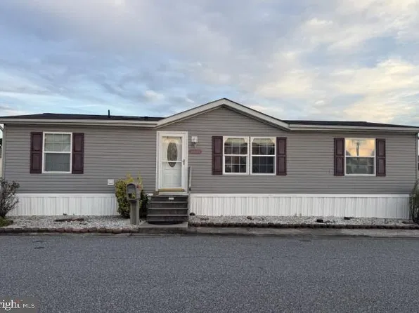 3305 Jonquil Ln, Middle River, MD 21220