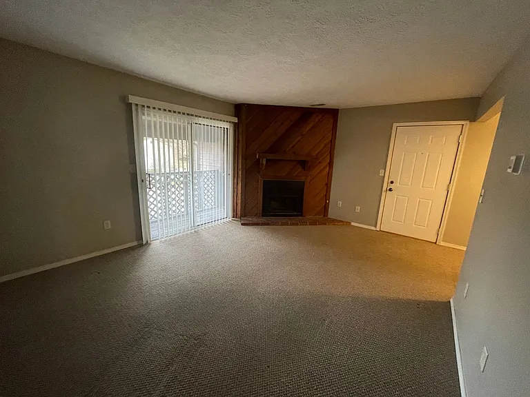 Ironwood — Photo 6