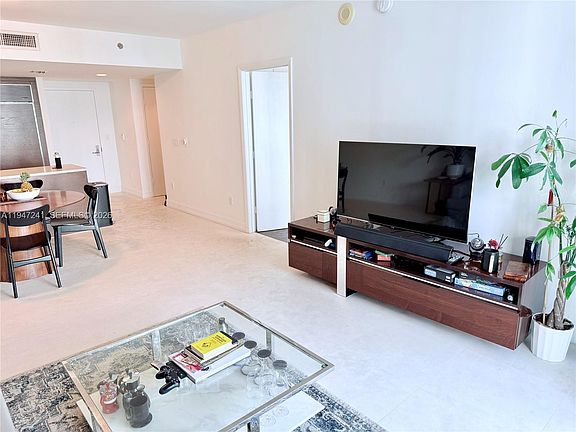 5th image of 465 Brickell Ave APT 2906