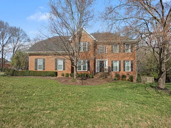 301 Saddle Bridge Ln, Franklin, TN 37069