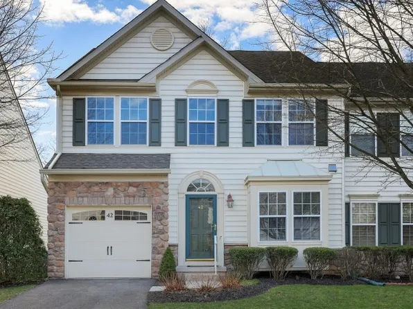 42 Weber Ave, Hillsborough Twp., NJ 08844