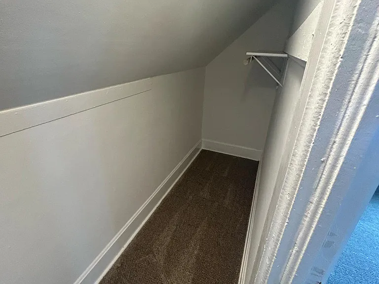 1628 Erie St #2 — Photo 8
