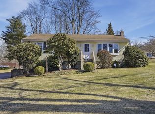 35 Hampton St, Auburn, MA 01501