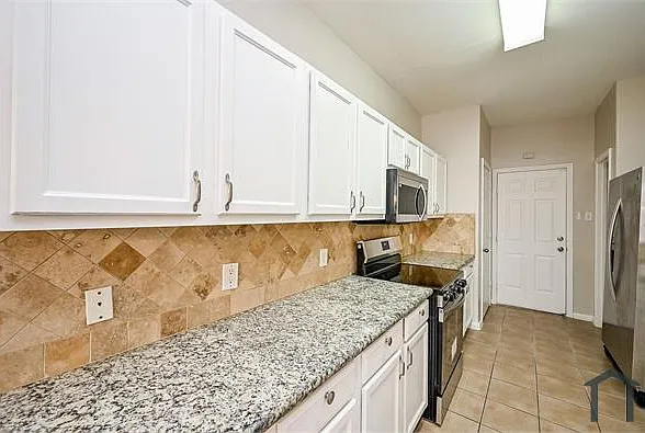 6127 Yorkglen Manor Ln — Photo 9