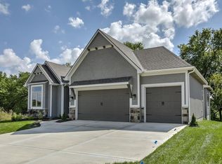 2775 SW 12th Ter, Lees Summit, MO 64081