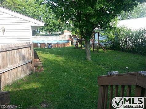 5th image of 3512 Perry Ave SW