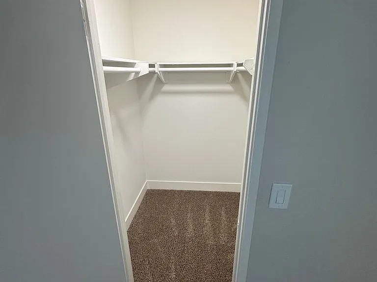 Upstairs 2 Bed 1 Bath in La Habra, Fully Renovated! 1 Car Garage Included! — Photo 27