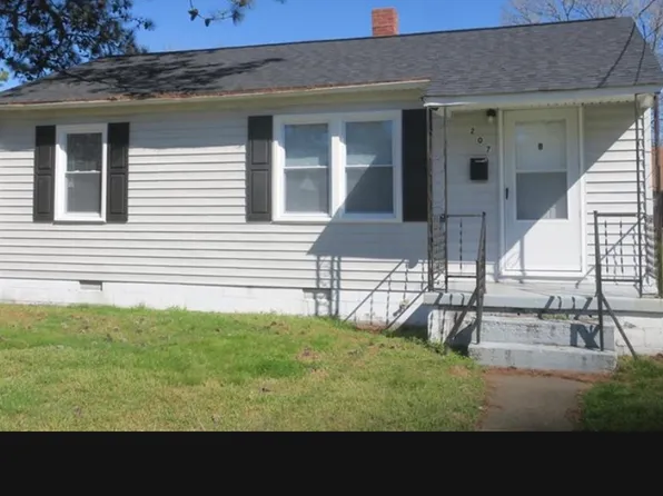 207 Woodstock St, Portsmouth, VA 23701