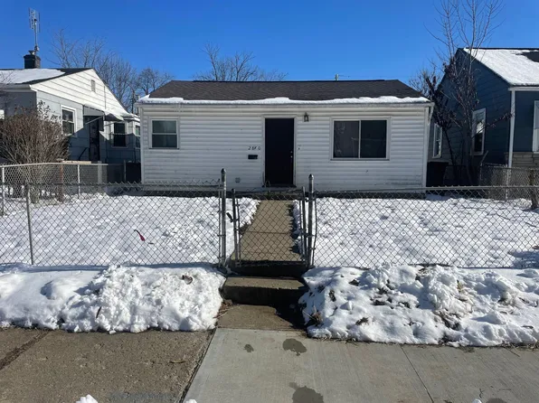 2840 Pontiac St, Columbus, OH 43211