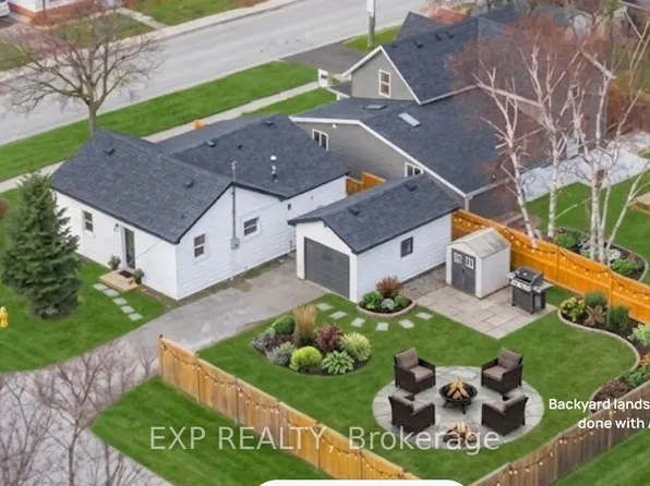 169 Peel St, Collingwood, ON L9Y 3V7