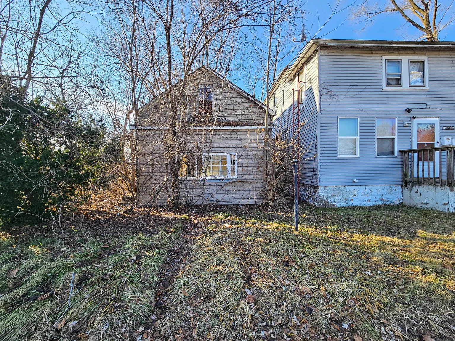 2612 Madison St photo 1
