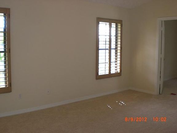 4th image of 3123 NE Ivy Ln