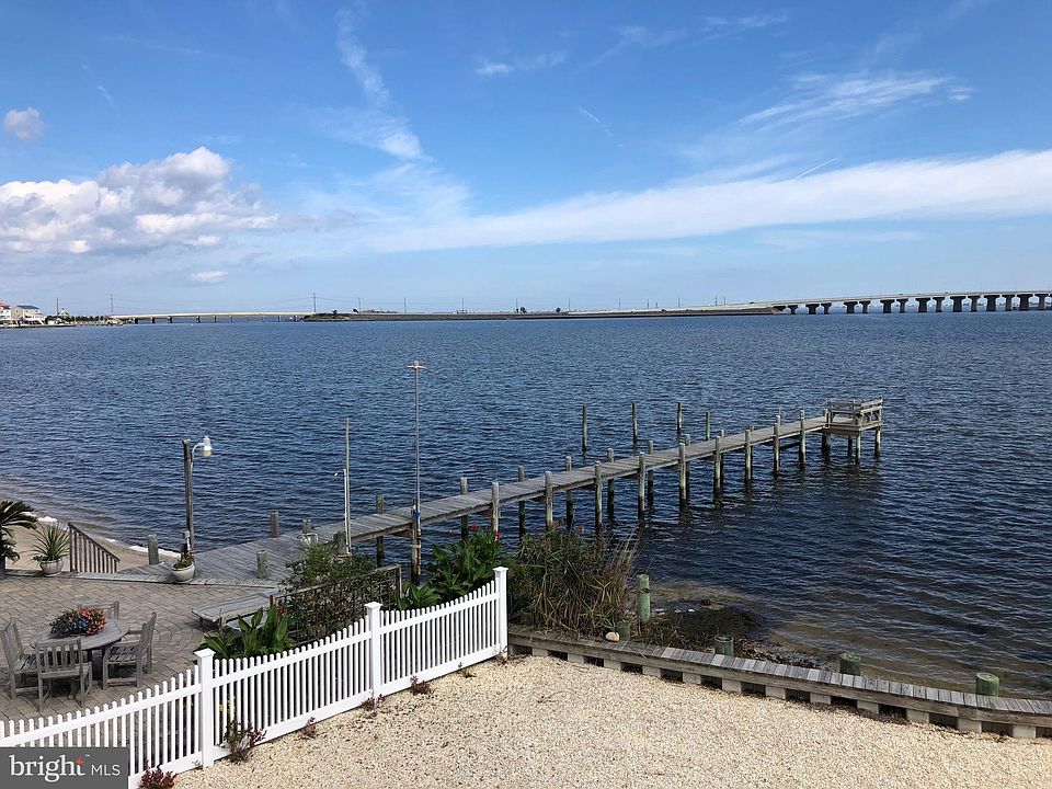 1262 Jennifer Ln, Manahawkin, NJ 08050 | MLS #NJOC2000259 | Zillow